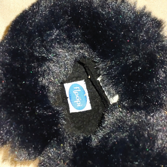 NWOT * FLOOPI * SIZE 6 * BLACK FAUX FUR/FAUX LEATHER BOOTIES * SUPER SOFT 💗 - Picture 5 of 11